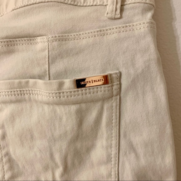 White House Black Market Skimmer Jeans Sz 2 - Picture 8 of 16